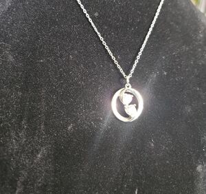 Source Unknown Silver Necklace with Circle Pendant
